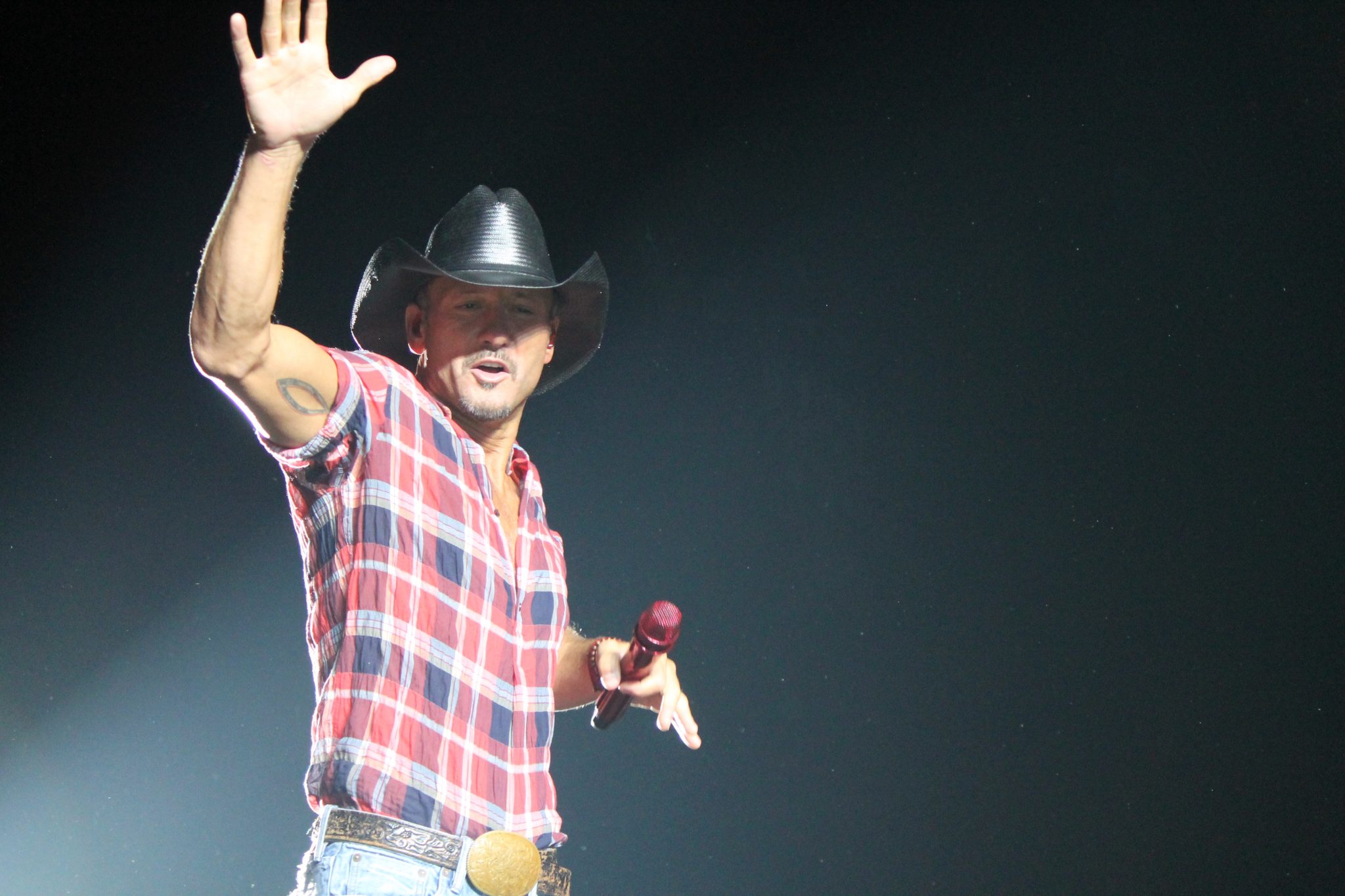 Tim_McGraw_Boots_and_Hearts_Canada