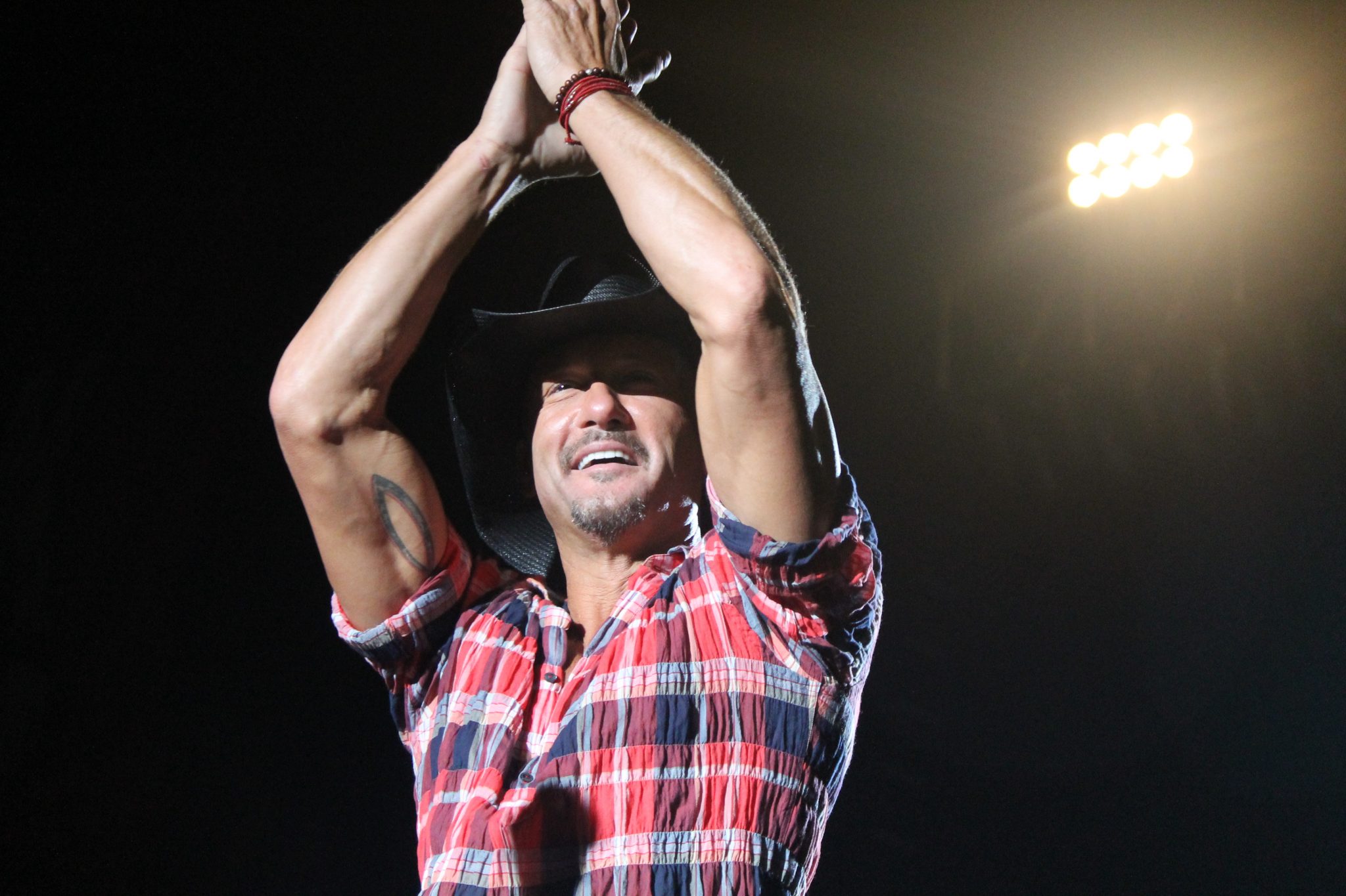 The rain didn’t stop Tim McGraw fans at Boots and Hearts Music Festival